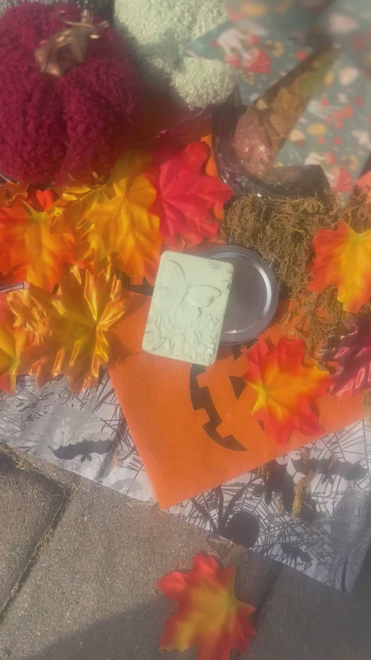 Goodnight moon -Vanilla lavender oatmeal soap